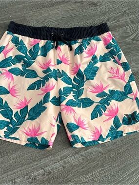 Hurley Men's phantom classic BoardShorts Tropical Print Sz medium